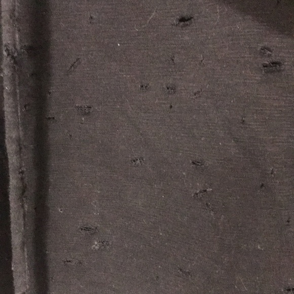 Hot and delicious black distressed shirt - Picture 8 of 9